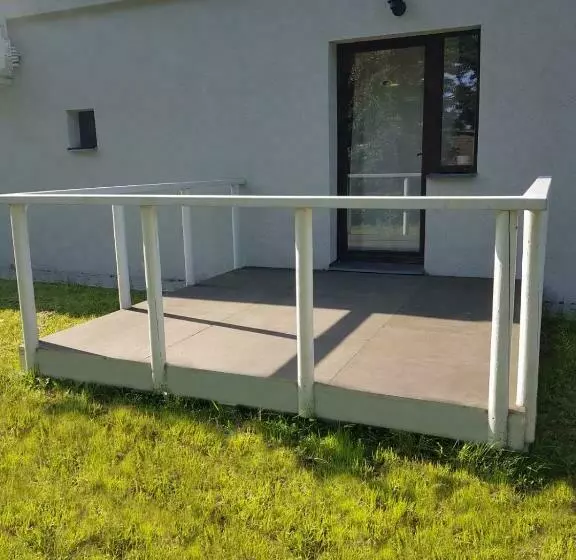 Kuivižu Krogs   Motelis