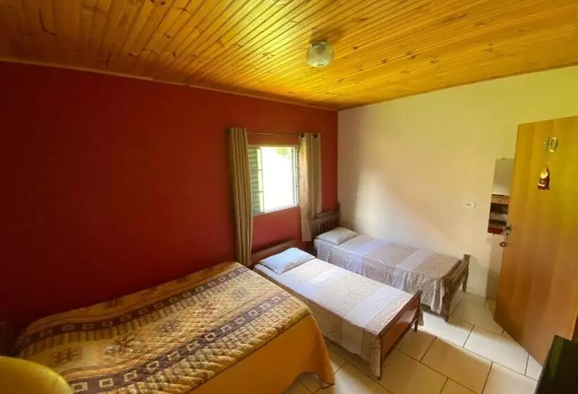 ペンション Pousada Arco Iris