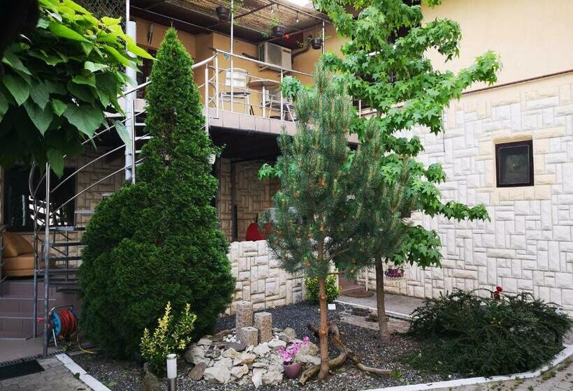 ペンション Vila Sara