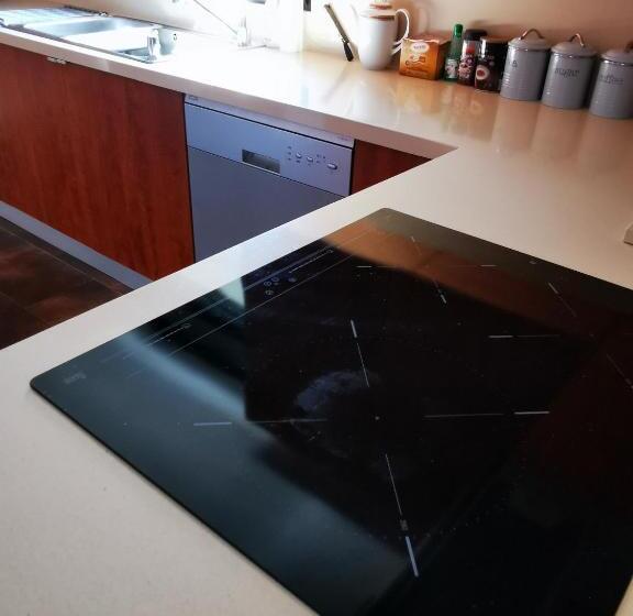 تختخواب و صبحانه Casa Compartida Weyler