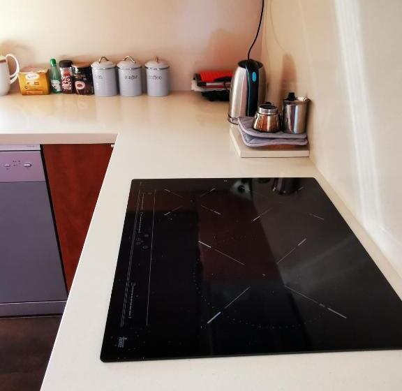 تختخواب و صبحانه Casa Compartida Weyler