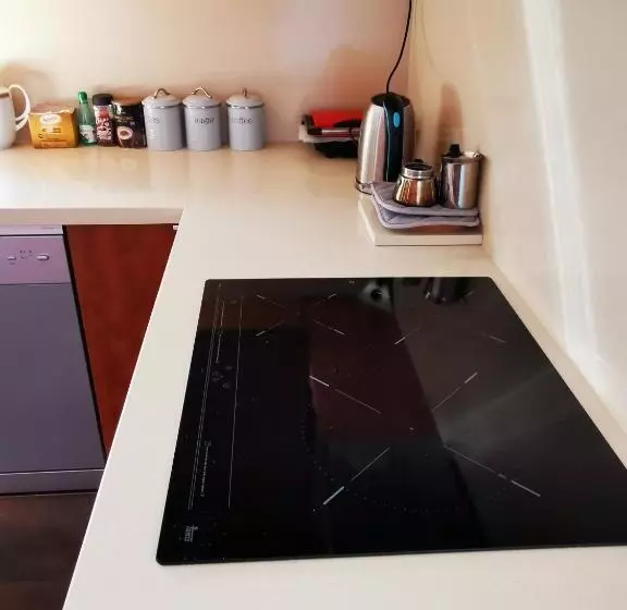 تختخواب و صبحانه Casa Compartida Weyler