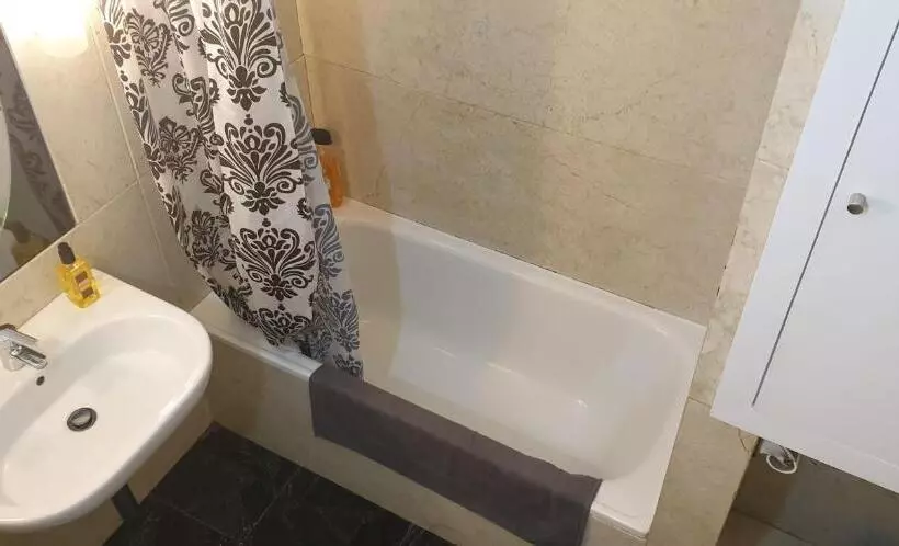 تختخواب و صبحانه Casa Compartida Weyler