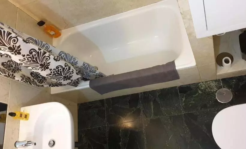 تختخواب و صبحانه Casa Compartida Weyler