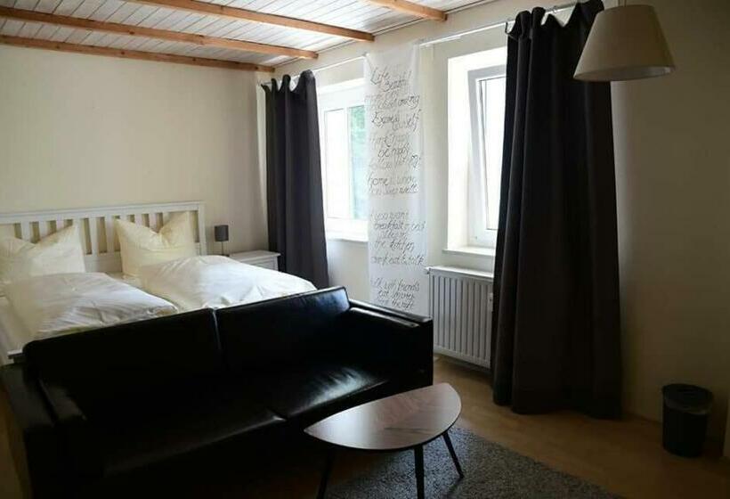 Hotel Berggasthof Waldlust