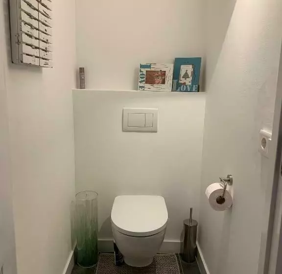 ペンション Gastenverblijf  T Einde Sfeer   Privé Terras   Airco