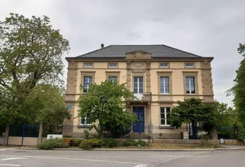 Majatalo Loft Studio Avec Charme Et Authenticité