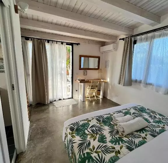 پانسیون Mayana Sicily   The Suites