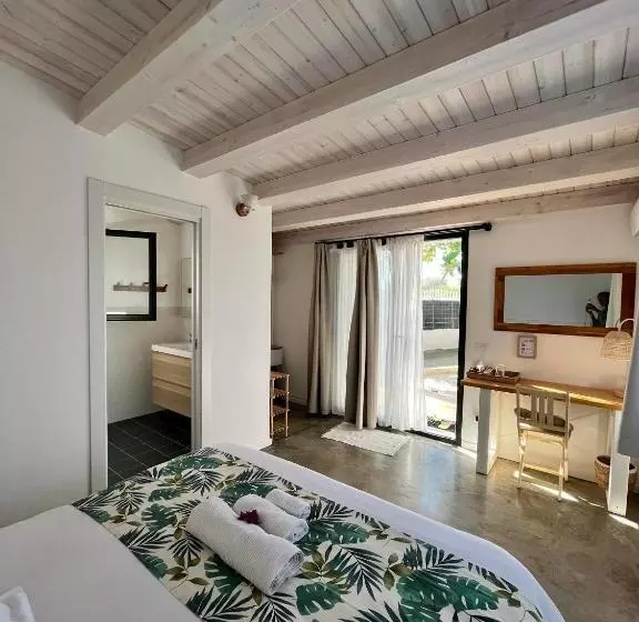 پانسیون Mayana Sicily   The Suites