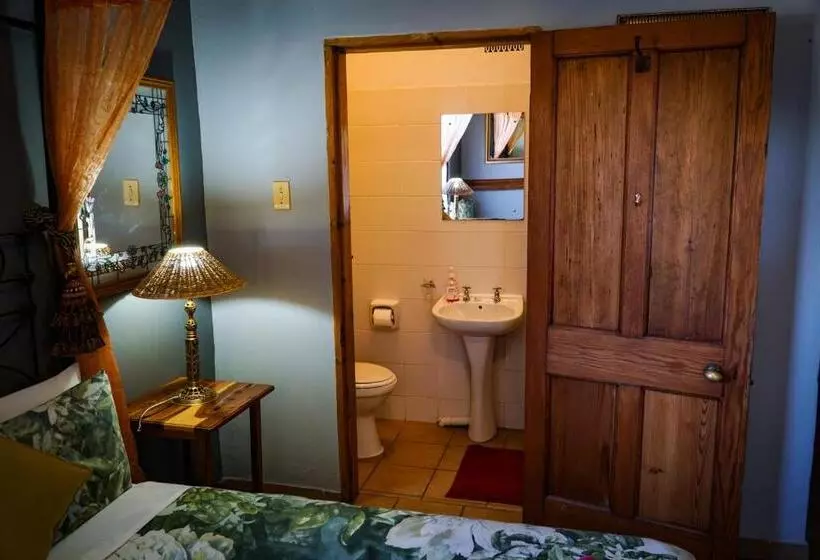 ペンション Outentique Accommodation