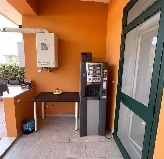 پانسیون Policlinico Room