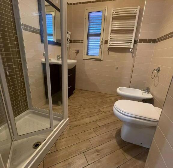 Pensjonat Policlinico Room