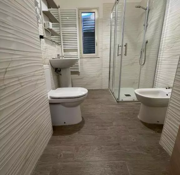 پانسیون Policlinico Room