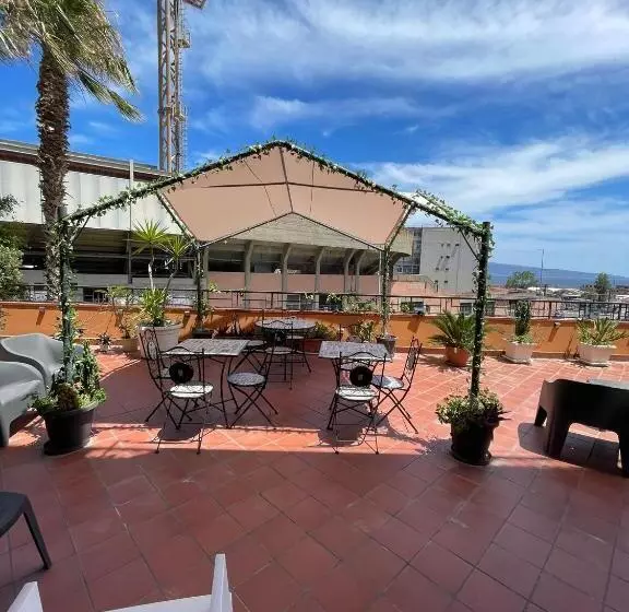 پانسیون Policlinico Room