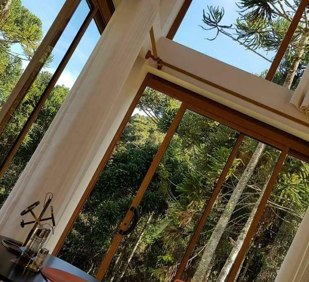 بنسيون Robinson Cottage Monte Verde Mg