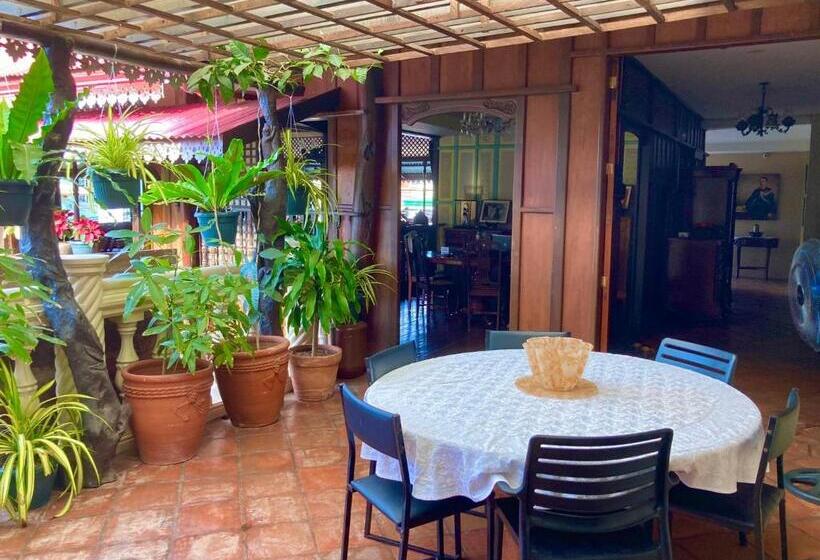 Bed and Breakfast Posada La Patriciana