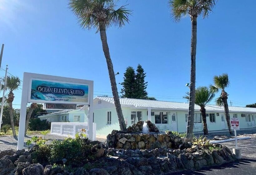 Отель Ocean Eleven Suites