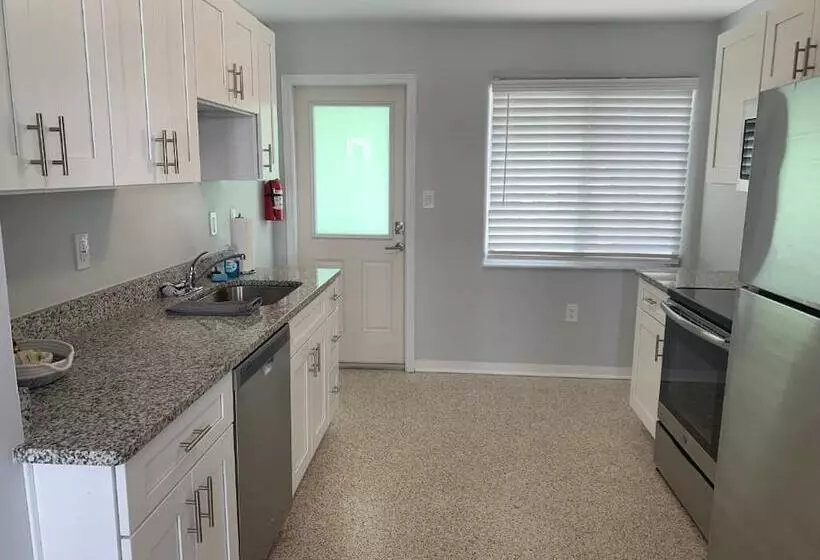 Hotelli Ocean Eleven Suites