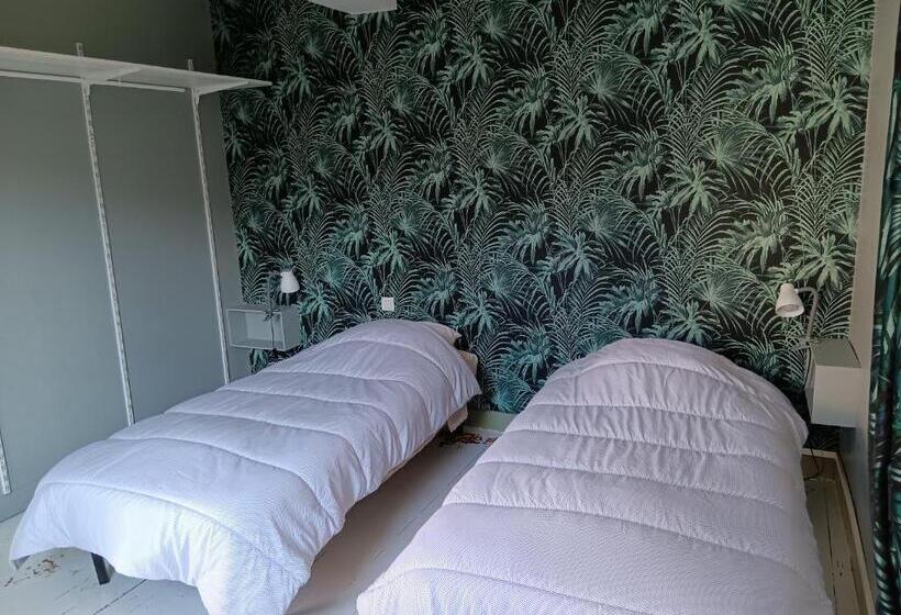 پانسیون Auberge Des Chemins