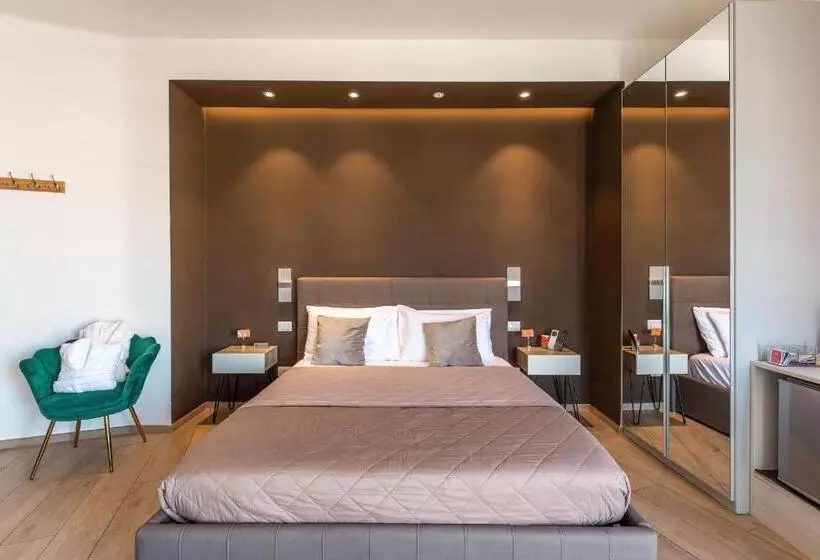 پانسیون Capruzzi Guest House