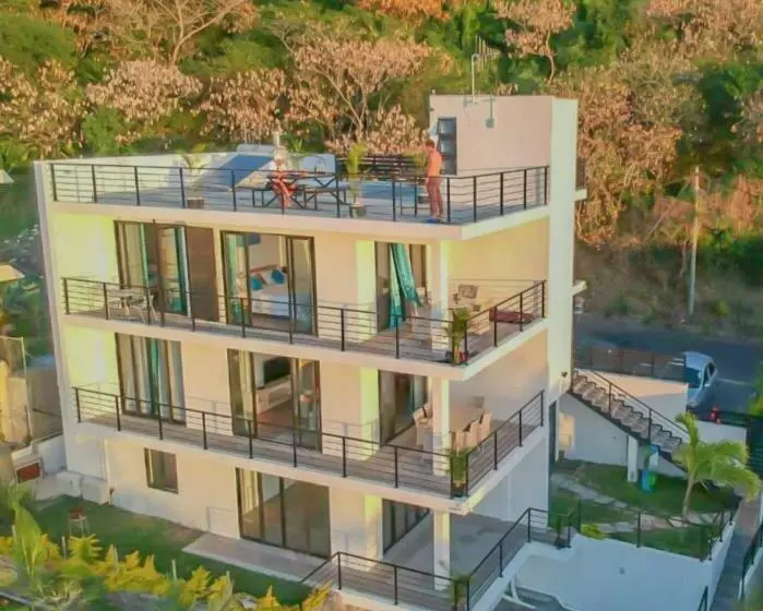 پانسیون Fullmoon Apartment & Studio