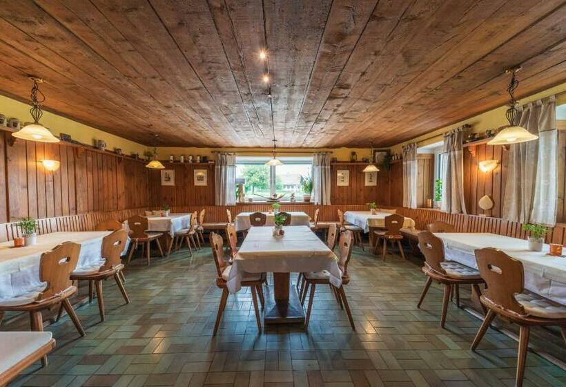 הוסטל Gasthof Zur Seeburg