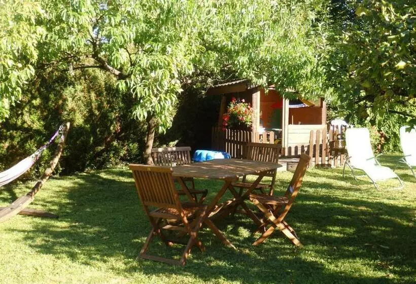 Aamiaismajoitus (B&B) Au Coeur Des Alpes