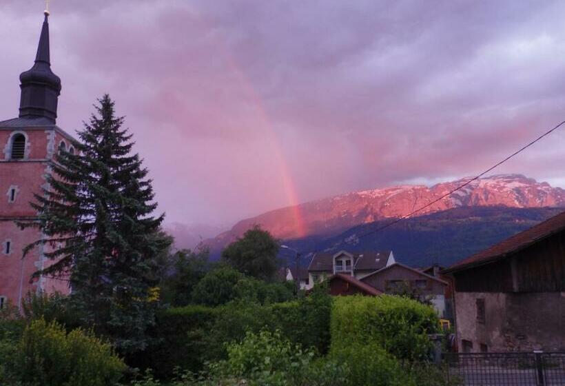 Bed and Breakfast Au Coeur Des Alpes