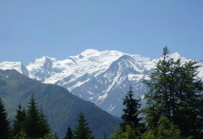 Aamiaismajoitus (B&B) Au Coeur Des Alpes