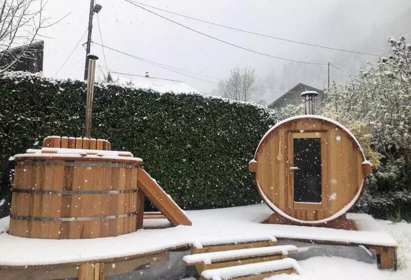 Aamiaismajoitus (B&B) Au Coeur Des Alpes