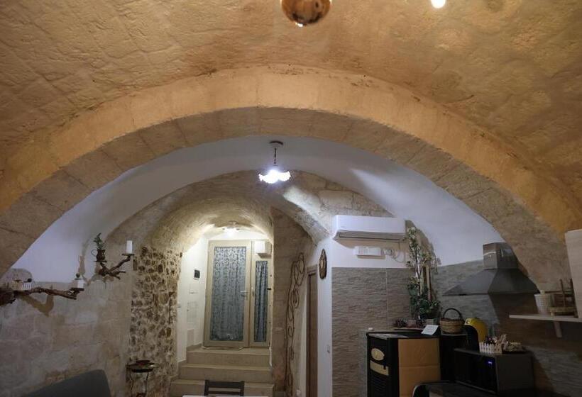 ベッドアンドブレックファースト C Era Una Volta..