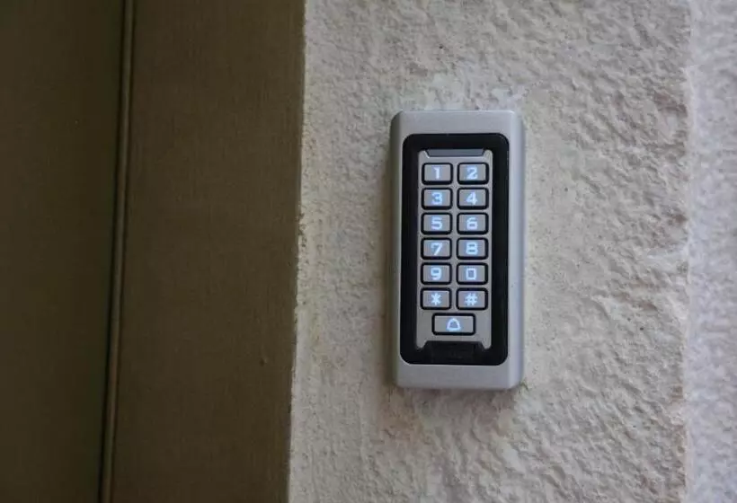 تختخواب و صبحانه C Era Una Volta..