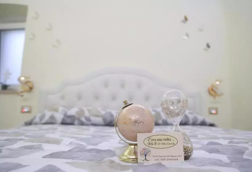 تختخواب و صبحانه C Era Una Volta..