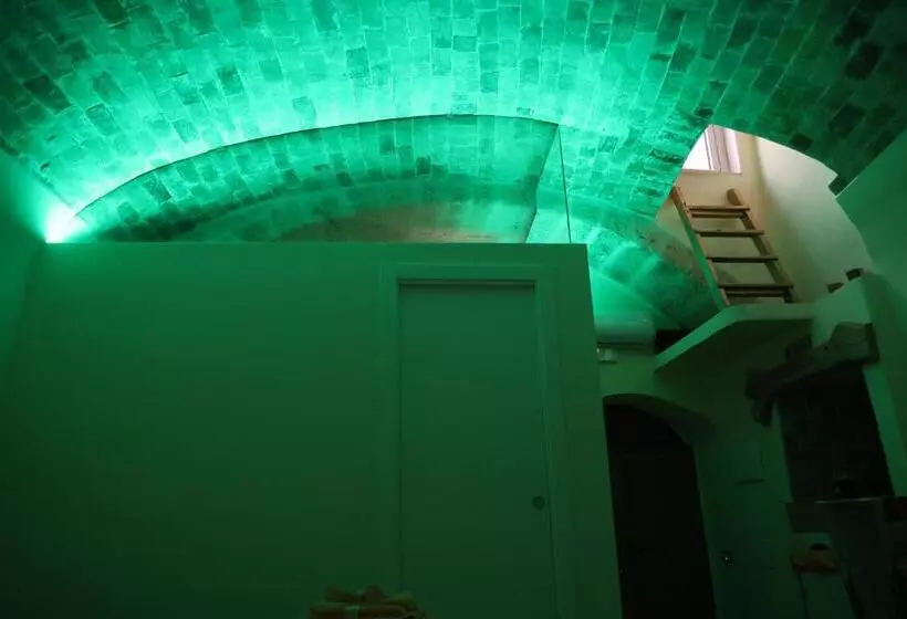 تختخواب و صبحانه C Era Una Volta..