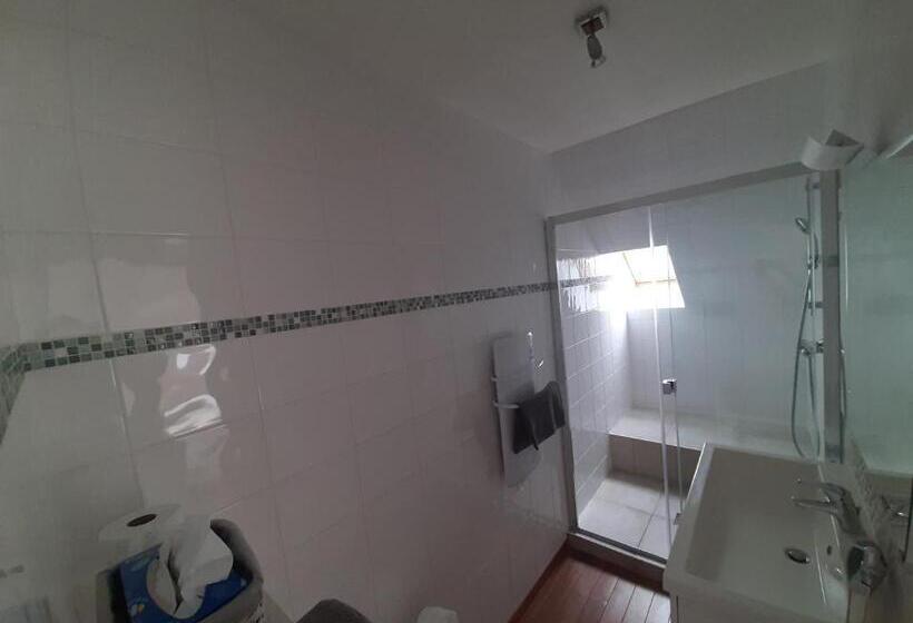 ベッドアンドブレックファースト Chez Blandine & Pol