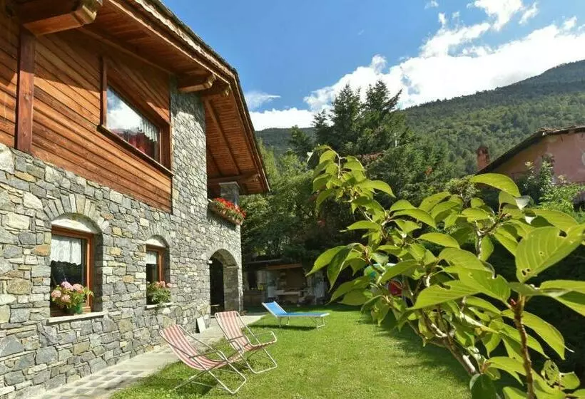 Aamiaismajoitus (B&B) La Casa Della Guida