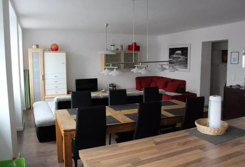 Aamiaismajoitus (B&B) Rooms In Shared House Saarbrucken Center