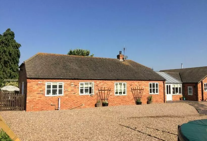 Aamiaismajoitus (B&B) The Gardens