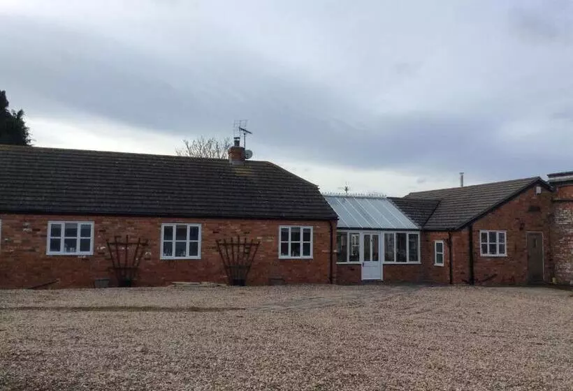 Aamiaismajoitus (B&B) The Gardens