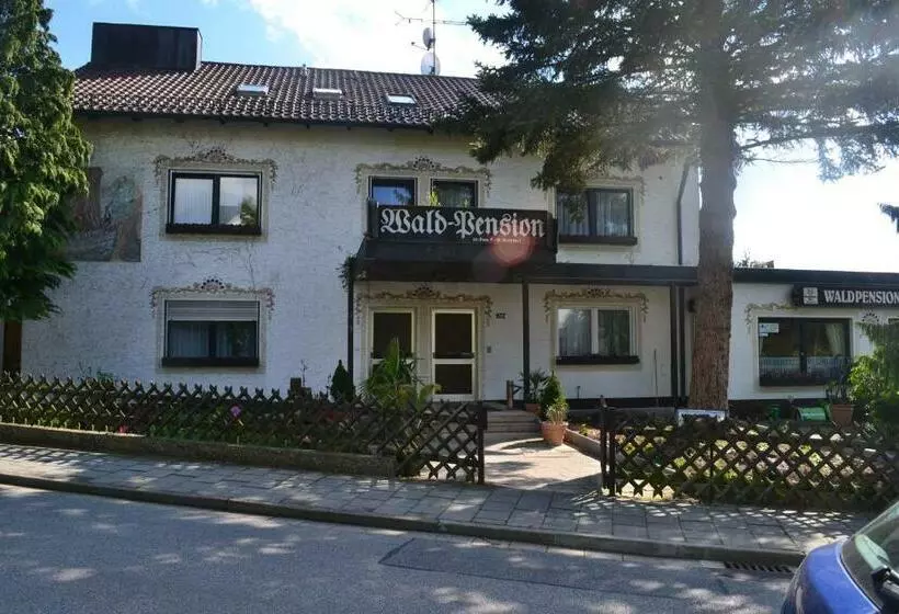 Aamiaismajoitus (B&B) Waldpension