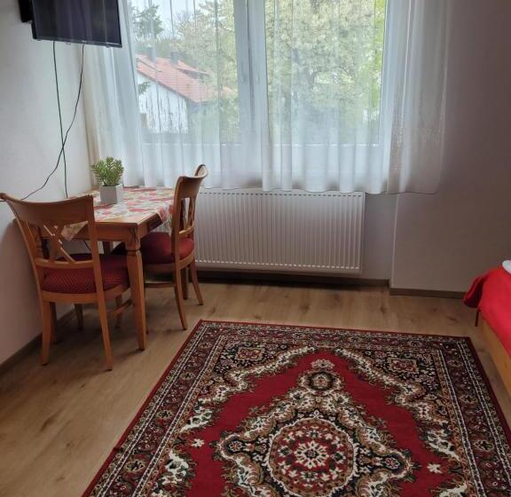 Bed and Breakfast Waldpension