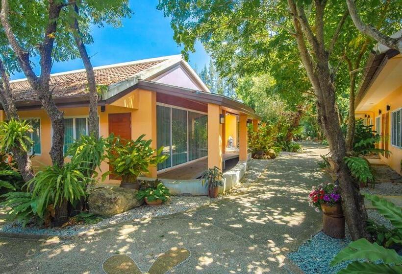 هتل Prayai Changthai Resort