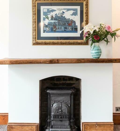 Pensão 144 Lower Cheltenham Place