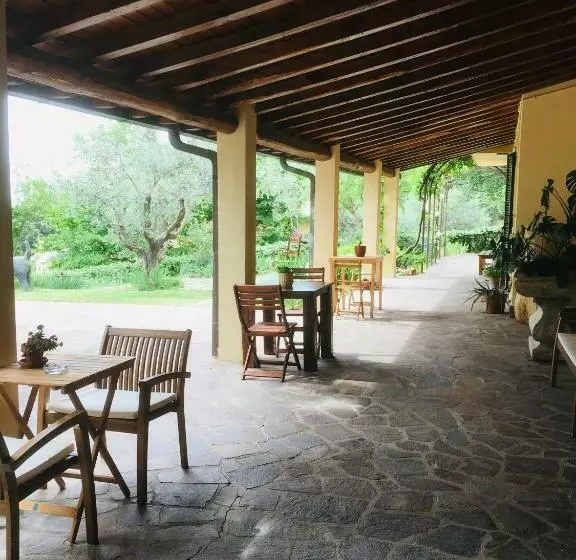 Majatalo Botanea Guest House