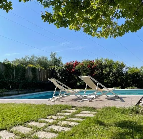 Majatalo Botanea Guest House