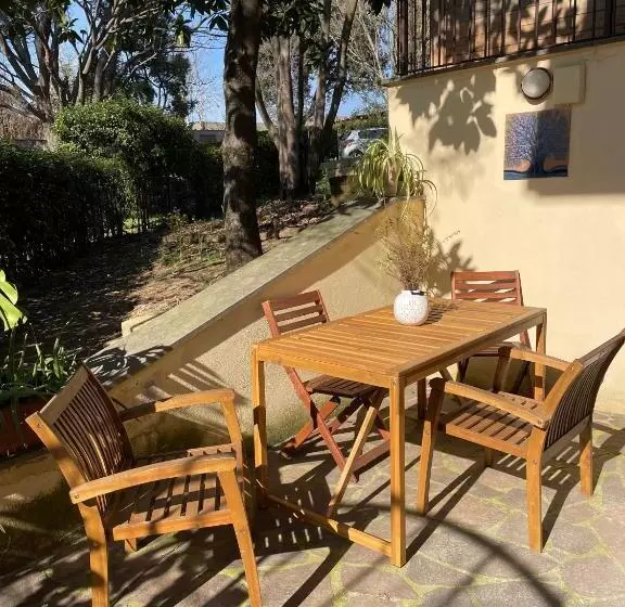 Majatalo Botanea Guest House