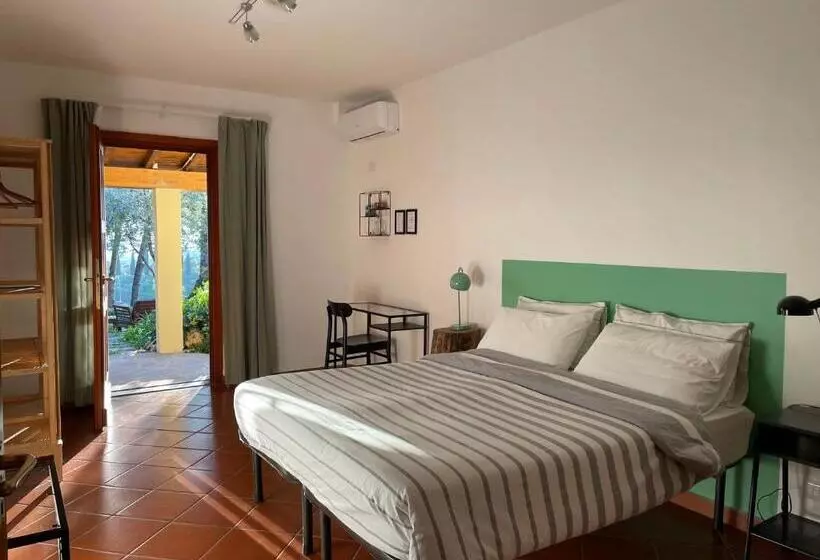 Majatalo Botanea Guest House