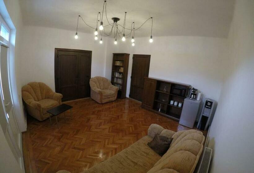 פנסיון Casa Evanti