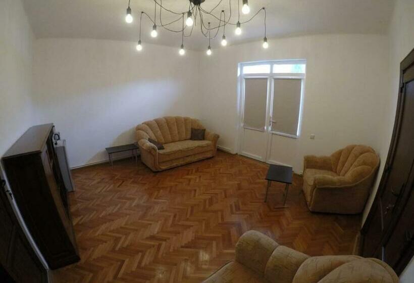 פנסיון Casa Evanti