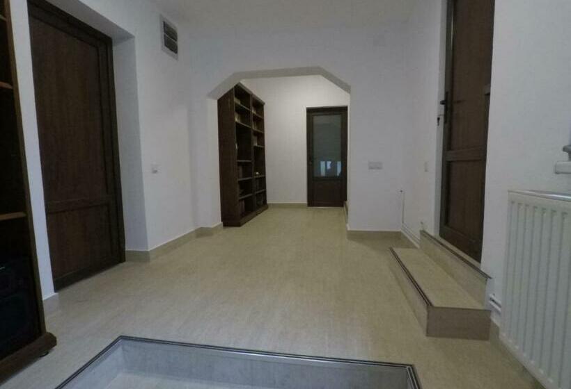 פנסיון Casa Evanti